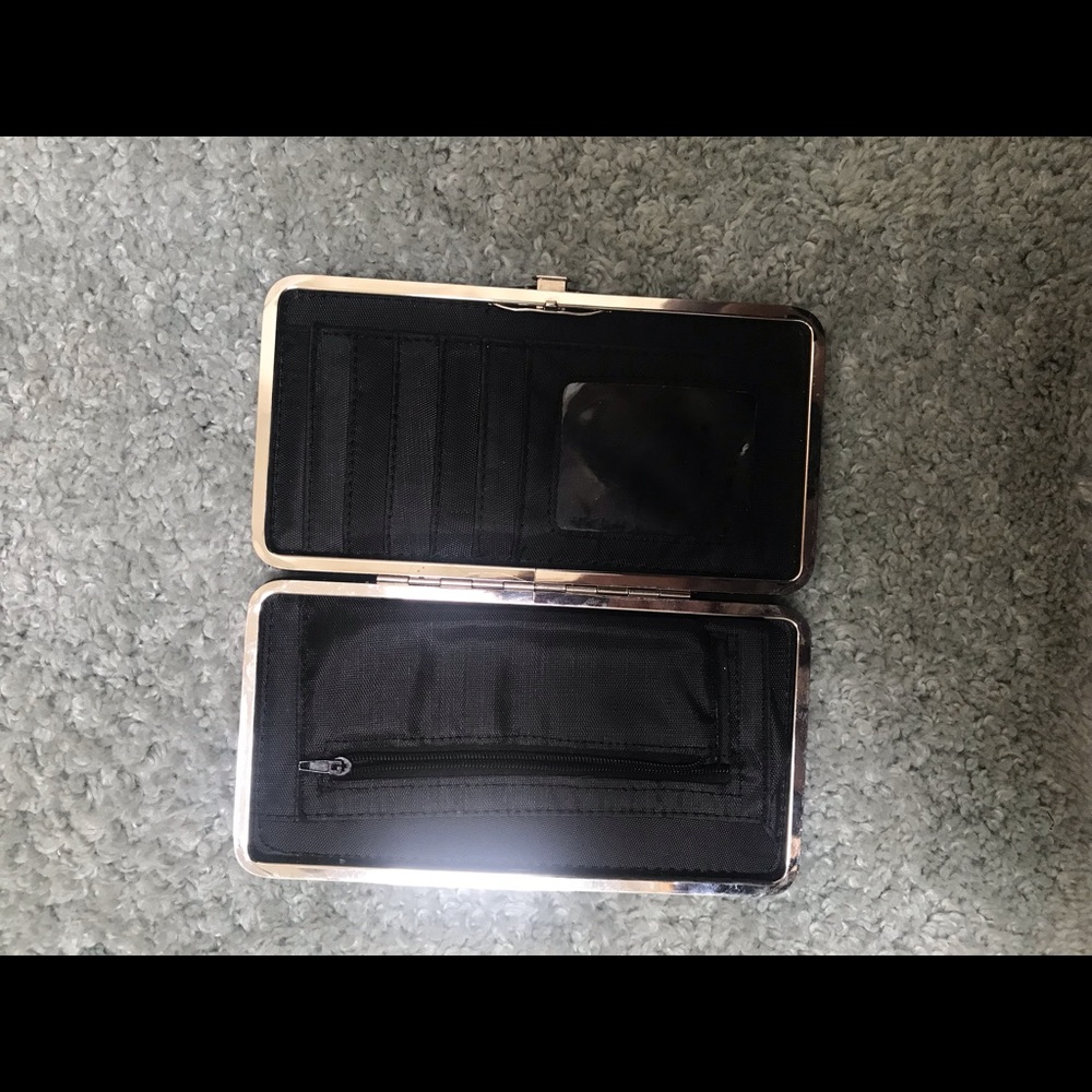 Wallet - Picture 2 of 2